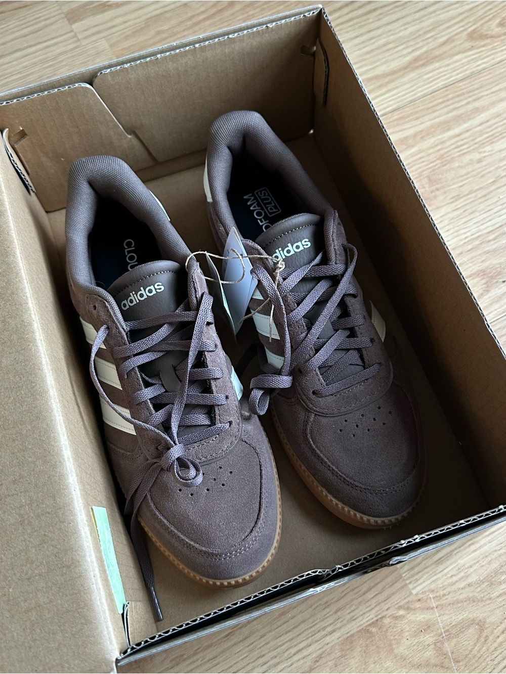 adidas Breaknet Sleek Sneakers / Brown / Women's /Size 9 - Picture 2 of 10